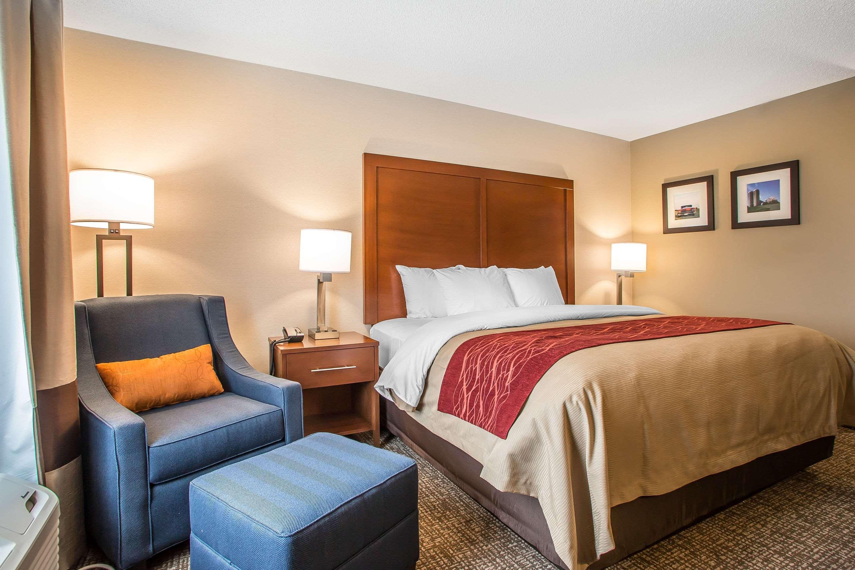 Comfort Inn Pa Turnpike - I-81 Карлайл Екстериор снимка