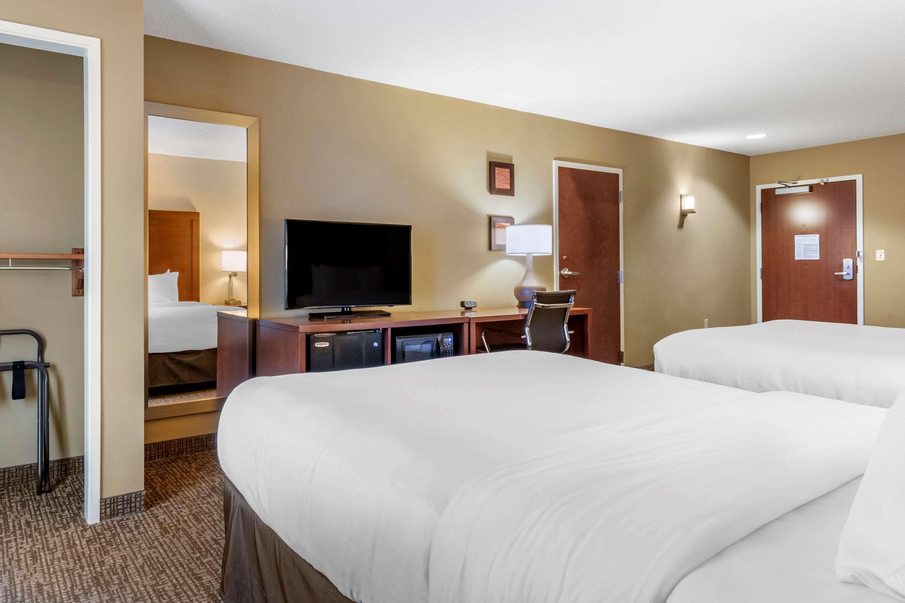 Comfort Inn Pa Turnpike - I-81 Карлайл Екстериор снимка