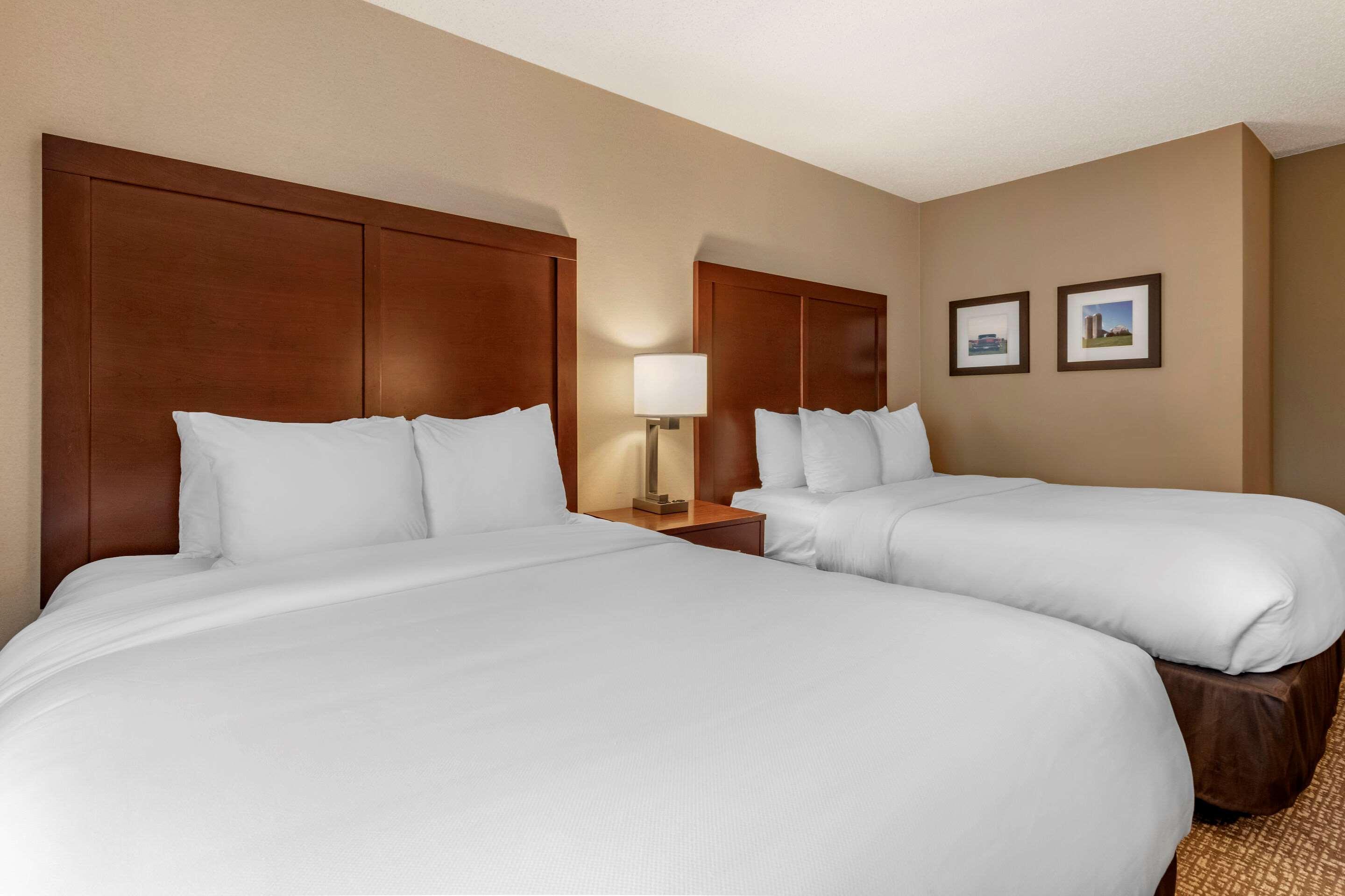 Comfort Inn Pa Turnpike - I-81 Карлайл Екстериор снимка