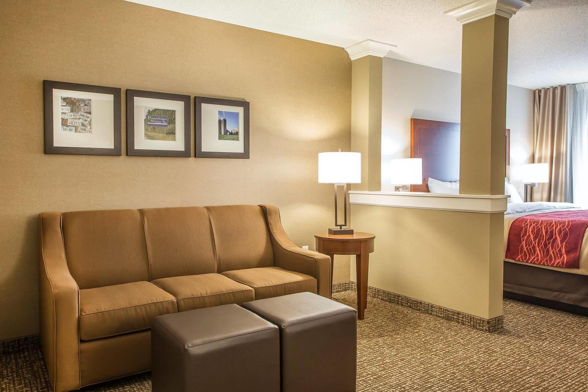 Comfort Inn Pa Turnpike - I-81 Карлайл Екстериор снимка